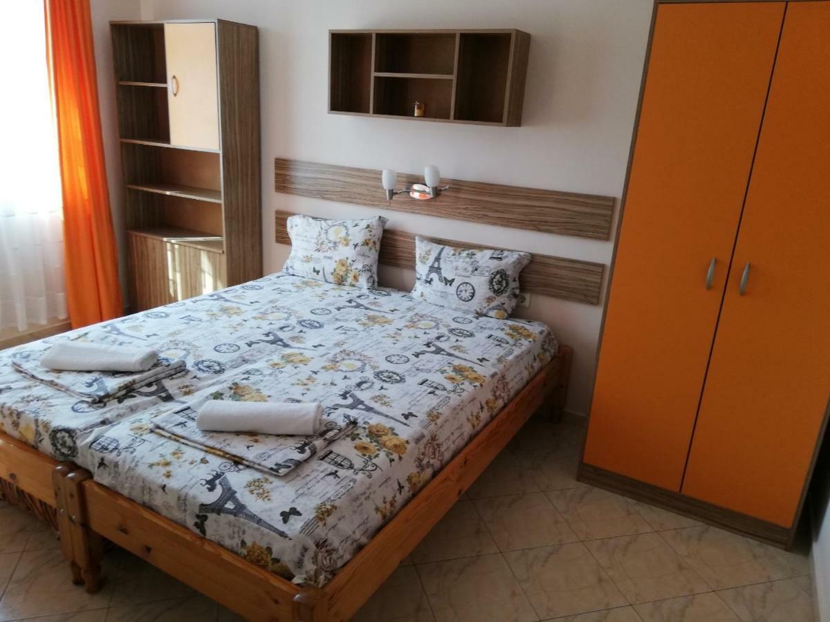 Guest House Yanina Sozopol Exterior foto